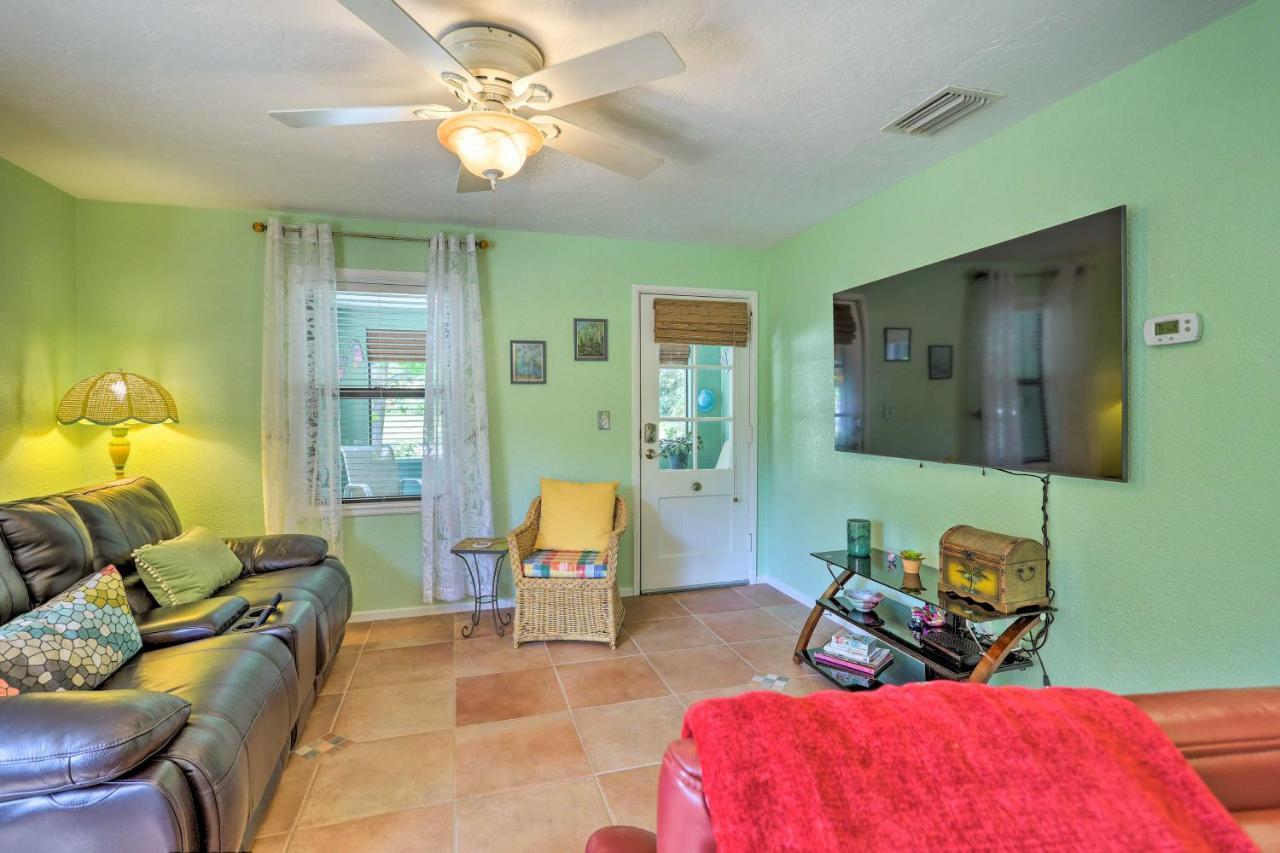 Vibrant Rockledge Home About 2 Mi To Cocoa Village! Bagian luar foto
